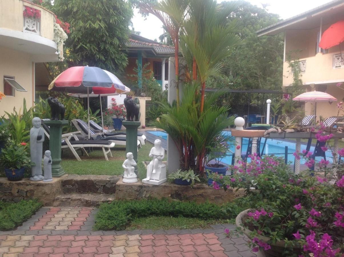 Hilda Guest House Hikkaduwa Exterior foto